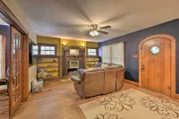 2 Mi to Central Ave: Quaint Hot Springs Home! - Country Houses