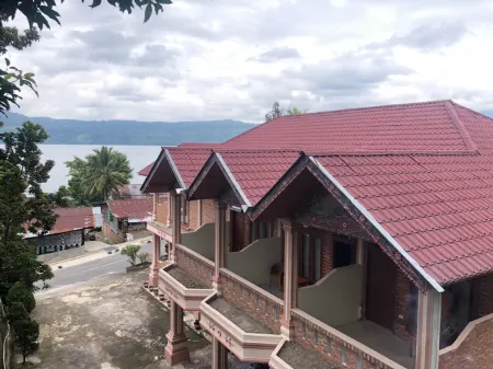 Lekjon 2 Cottage Отели в г. Samosir Regency