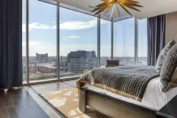 Omni Louisville Hotel Hotel dekat Kentucky Exposition Center