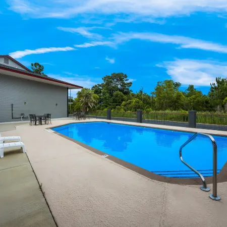 Red Roof Inn & Suites Thomasville