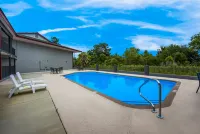 Red Roof Inn & Suites Thomasville Các khách sạn ở Thomasville