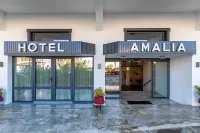 Amalia Hotel - Beach
