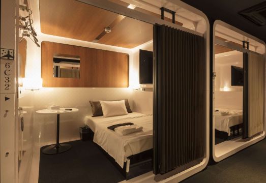 퍼스트 캐빈 이치가야 캐빈 내부