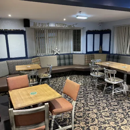 The Bull Hotel Hotele w: Holyhead