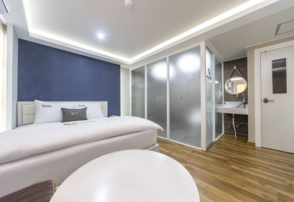 1. 대구 스위트호텔..