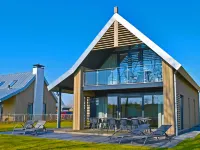 Oesterdam Resort Hotels in Tholen