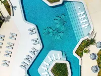 Hilton Okinawa Miyako Island Resort - Beach