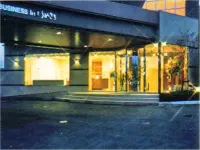 Business Inn Umesaki Hotel di Nagasu