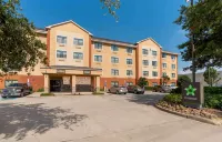 Extended Stay America Suites - New Orleans - Metairie - parking