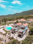 Altos de la Caobita Hotels in 