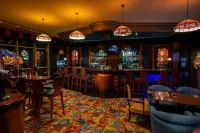 Al Raha Beach Resort and Spa - bar