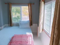 Chuttong Resort Hotels in Amphoe Laem Ngop