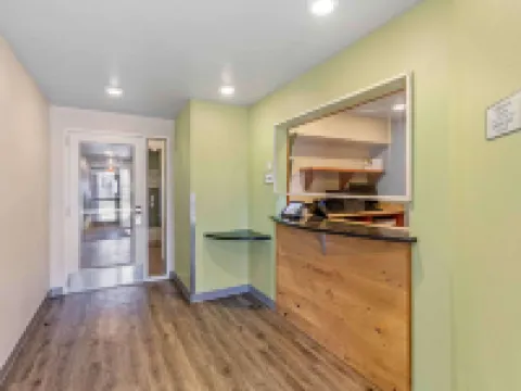 Extended Stay America Select Suites - Cleveland - Mentor Hotels in Mentor