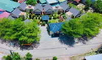 Aloha Hotel - Binh Tien Hotels in Cam Lap