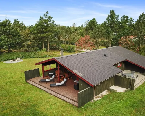 "Gunsten" - 2.3km from the Sea Hotels in Henne
