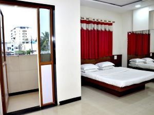 Hotel Adarsh