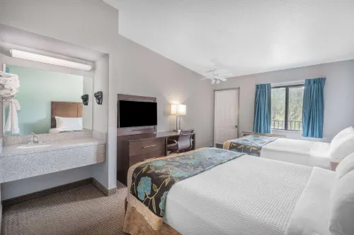 Baymont by Wyndham Keystone Near Mt. Rushmore Hotels in Keystone