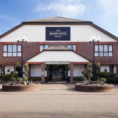Mercure Dartford Brands Hatch Hotel & Spa Hotels near Brands Hatch