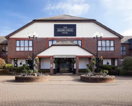 Mercure Dartford Brands Hatch Hotel & Spa Hotels in Longfield