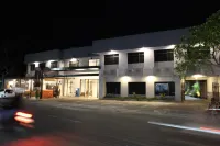 Rahayu Hotel Cirebon Hotels in Kebonbaru