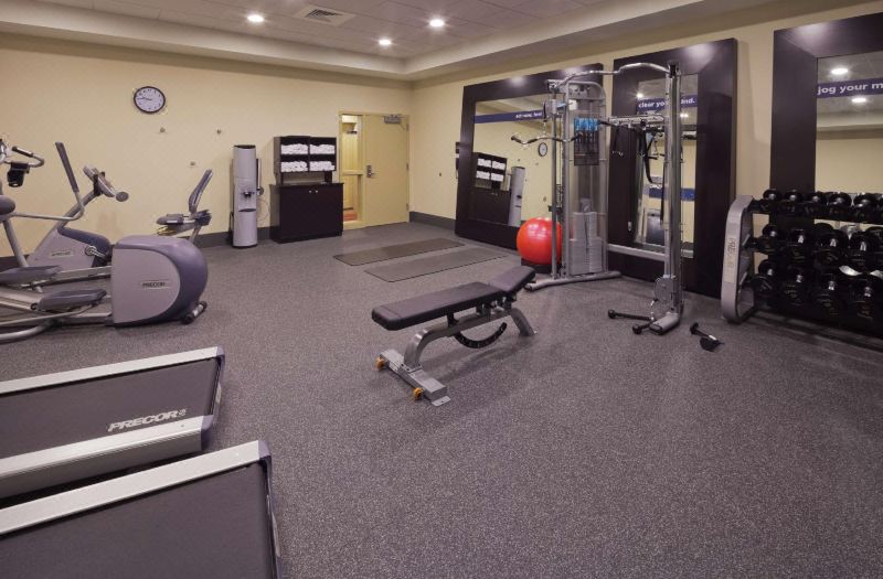Hampton Inn Beloit photo 2