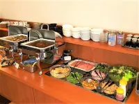 露櫻飯店津站南　國道23號店 - 早餐