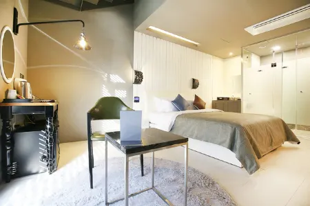 Chungju the October Отели в г. Чхунджу