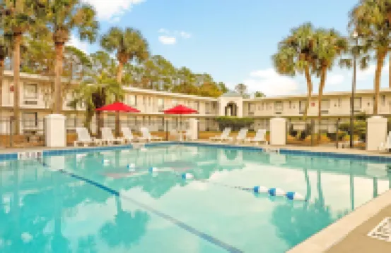 Baymont by Wyndham Jacksonville Airport