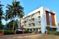 Sahana Orchid Hotels Shree Amruteshwari Temple附近的飯店