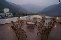 Joey's Hostel Rishikesh Hotels in Rishikesh