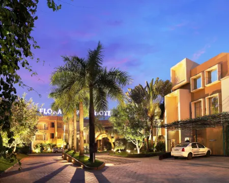 ฟลอร่า แอร์พอร์ต โฮเทล แอนด์ คอนเวนชั่นเซ็นเตอร์ โคชิ โรงแรมในโคจิ