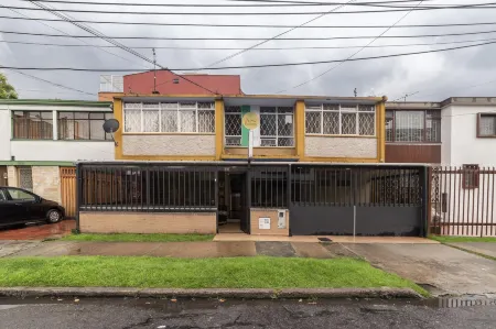 Suna Bacata Отели рядом с достопримечательностью «Университет Насьональ де Колумбия»