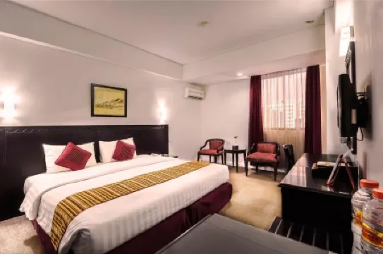 庫特慕地亞索菲揚飯店