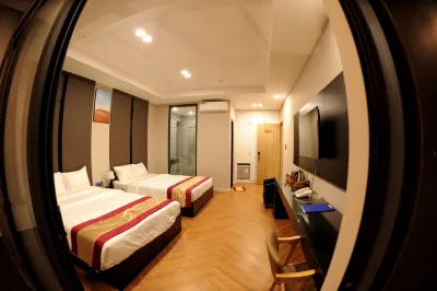Lahona Hotel