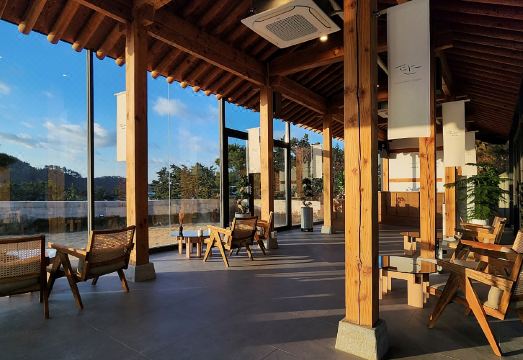 호텔어라이브 태안 탼 한옥비치리조트