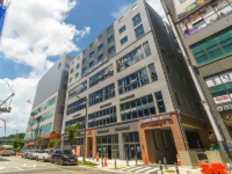 Pyeongtaek (Godeok) Sartoria Hotels in Pyeongtaek-si