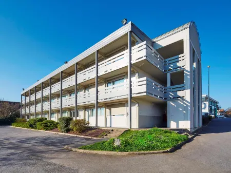 Campanile NATURE - Marne La Vallée - Chelles