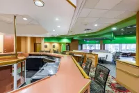 Days Inn by Wyndham Sherman - breakfast