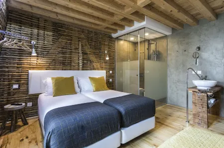 262 Boutique Hotel Отели рядом со станцией Cais Do Sodre