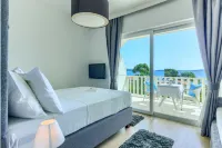 Hotel Riva Kaštela with Swimming Pool Hotels in Kastel Luksic