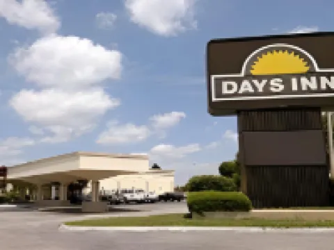 Days Inn by Wyndham Washington Hotels in Washington