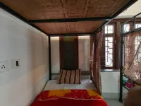 Calcutta Backpackers Hotels in 