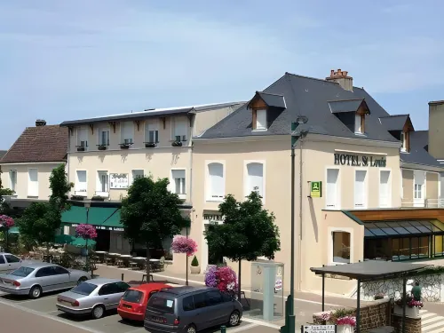 Logis Hôtel & Restaurant - le Saint-Louis Hotels in La Suze-sur-Sarthe