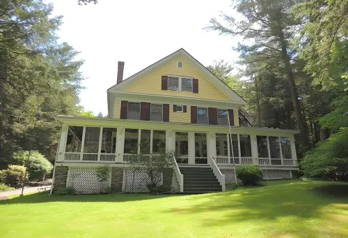 Brookview Manor Inn Hotels in Paradise Township