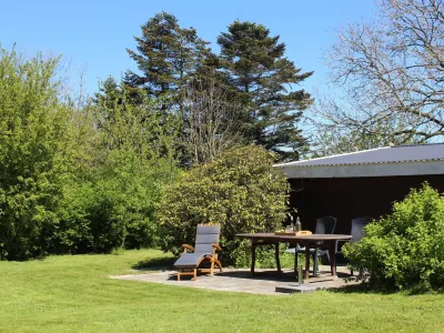 "Adrienne" - 6.4km from the Sea