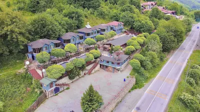 Abant Bungalov Evleri
