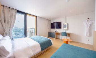 Sokcho Vacation Hotel