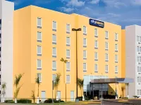 City Express by Marriott Celaya Parque Hotels near Centro Interactivo de Ciencia y Tecnologia La Nave