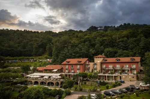 Hotel Bocciolo Hôtels à : Pettenasco