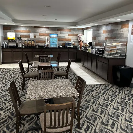 La Quinta Inn by Wyndham Cincinnati North